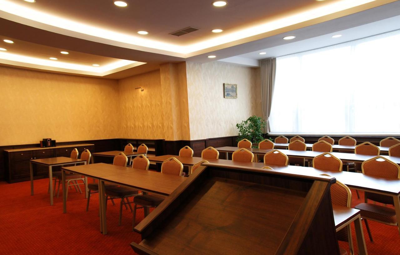 Stará Lesná Hotel Lesana المظهر الخارجي الصورة